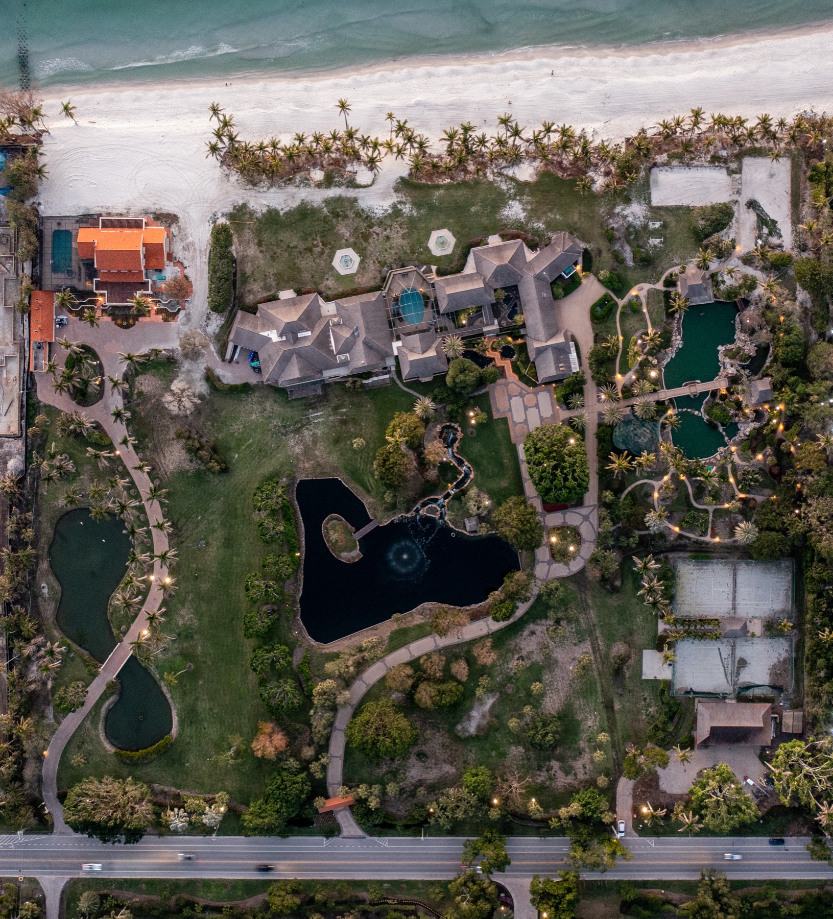 2200 Gordon Drive